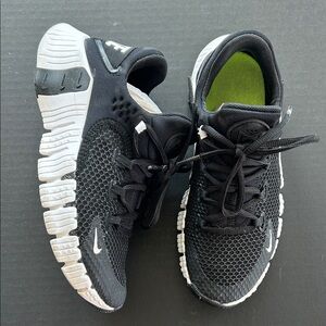 Nike Metcon Trainers